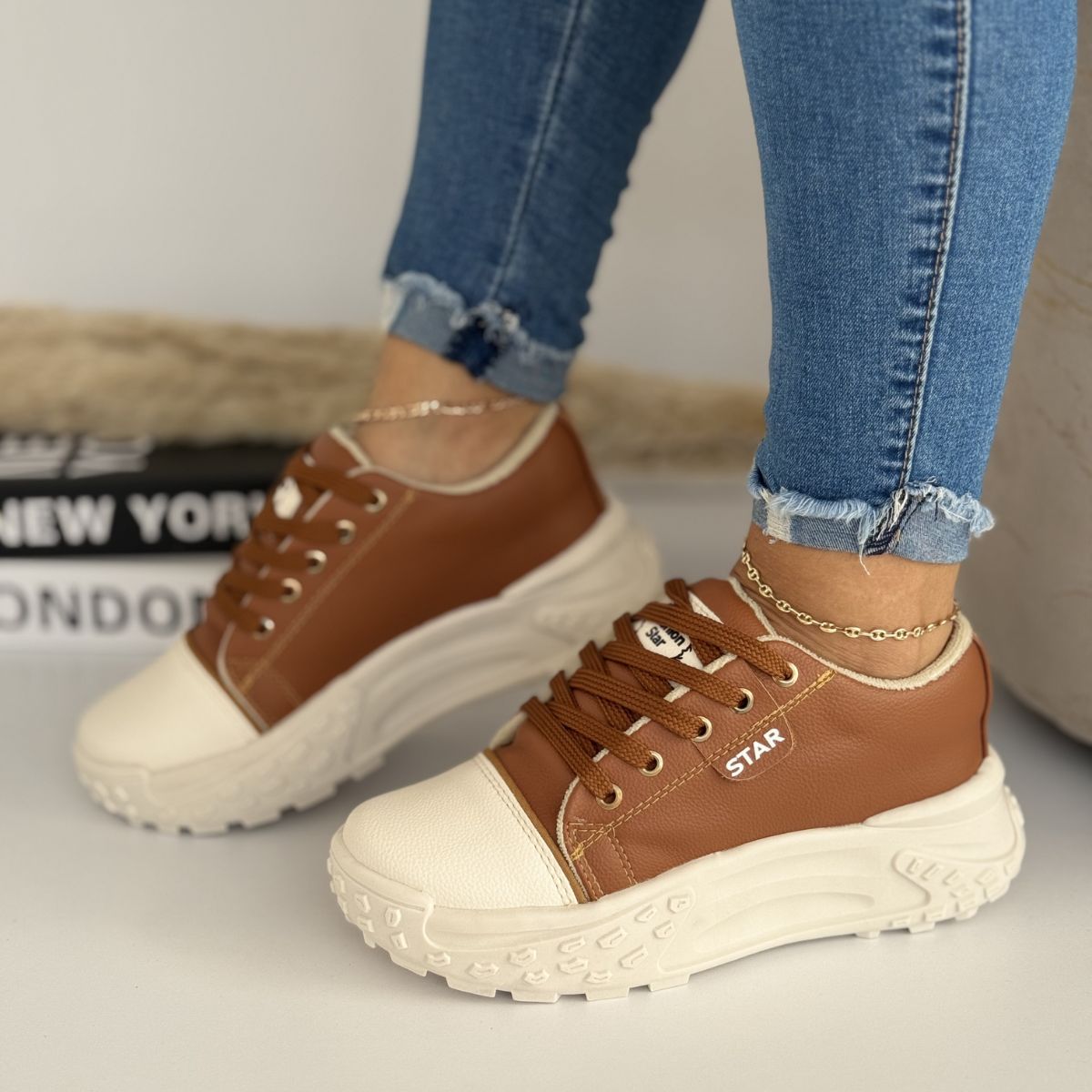 Zapatilla femenino casual plataforma