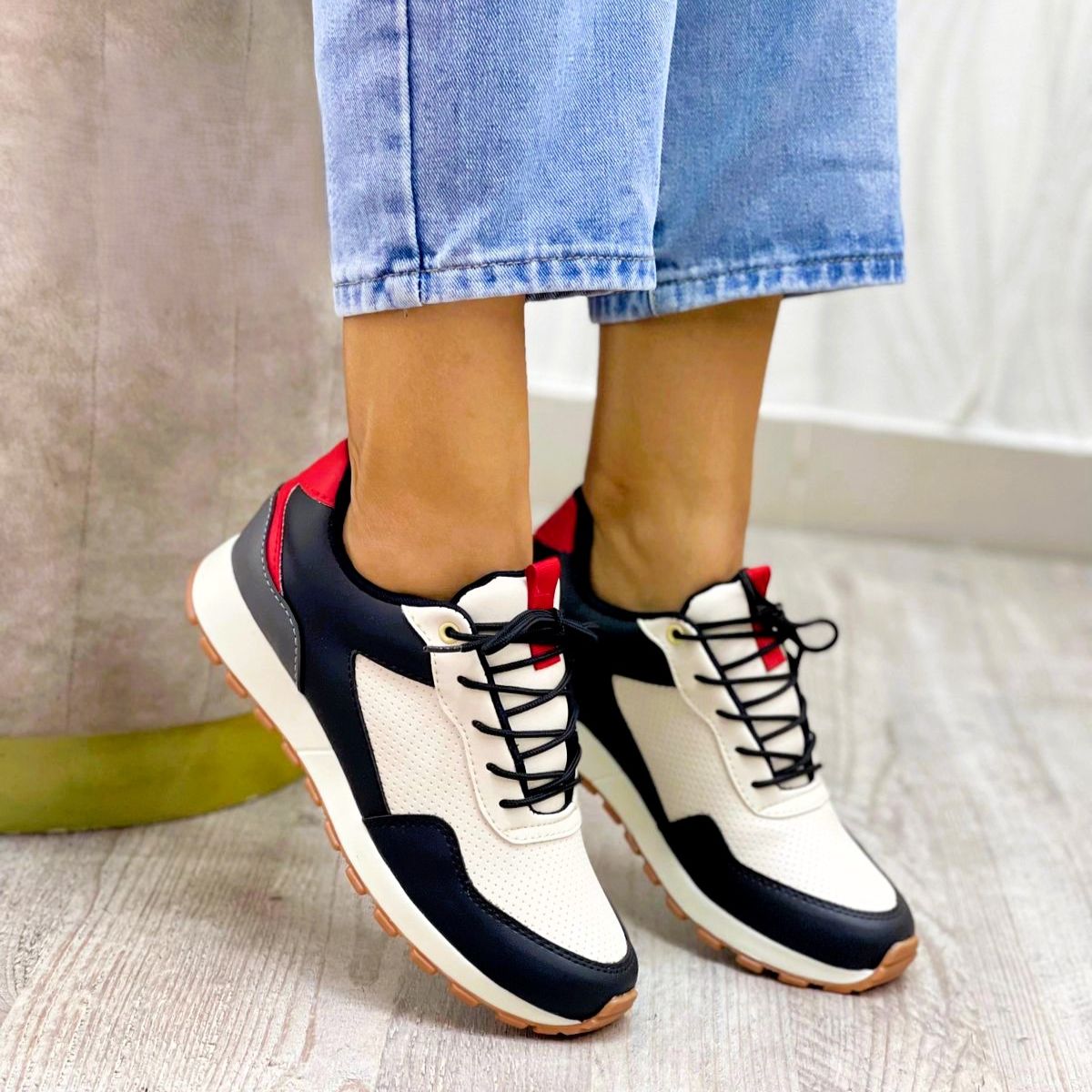 Zapatilla Deportivo Clásico