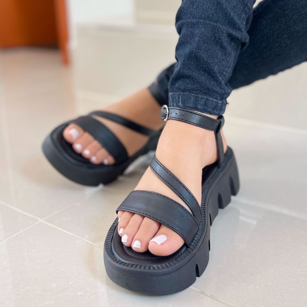 Sandalia Line