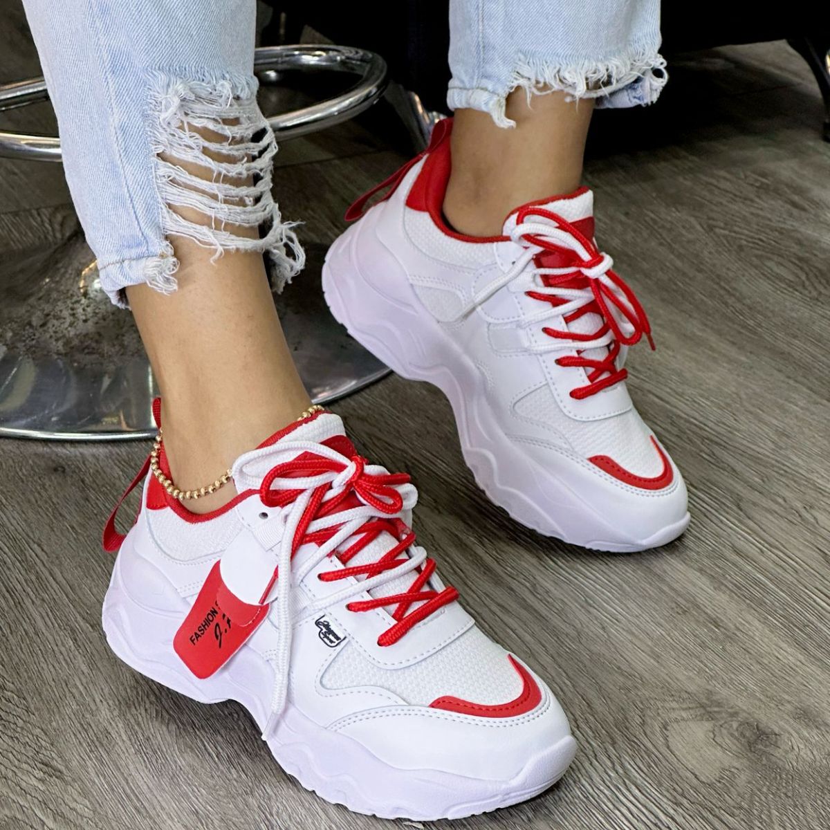 Zapatilla  Luzzy