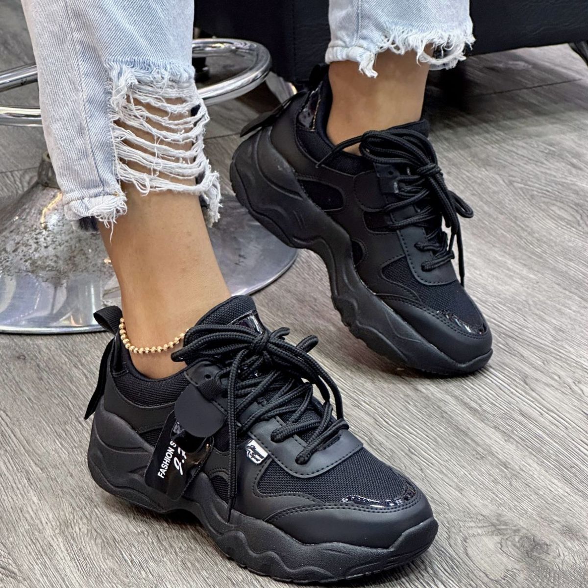 Zapatilla  Luzzy
